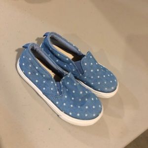 Gap slip on sneakers